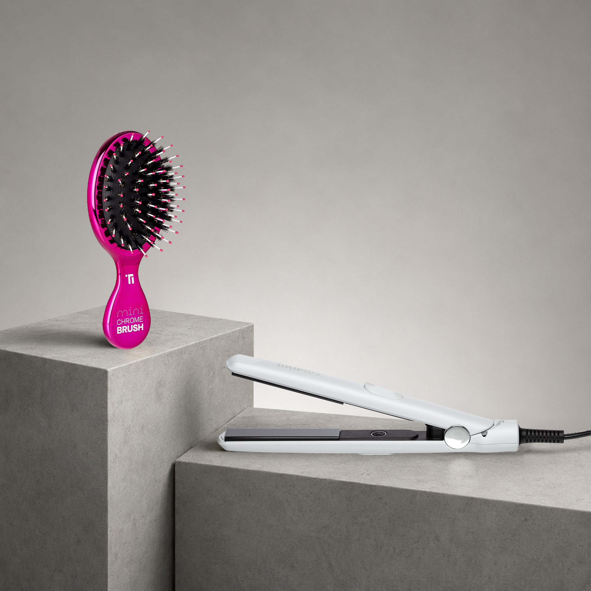 TIRI PRO "TO-GO" Flat Iron & Mini Chrome Brush Set | Compact Travel Flat Iron + Boar-Bristle Brush