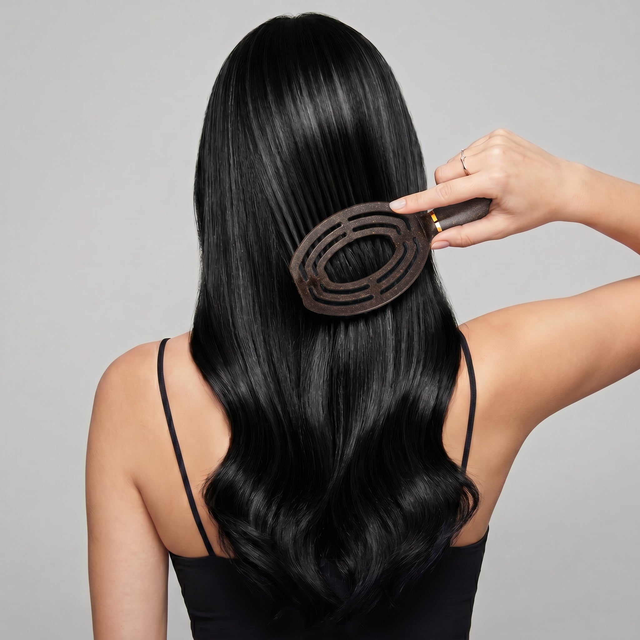 Brosse à cheveux thermique 2 en 1 écologique avec conception en spirale ventilée (marc de café)